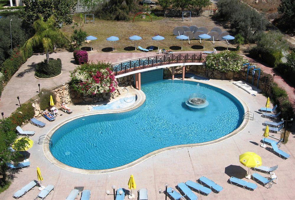 Arsinoe Beach Hotel Limassol Extérieur photo