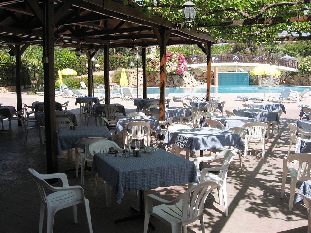 Arsinoe Beach Hotel Limassol Extérieur photo