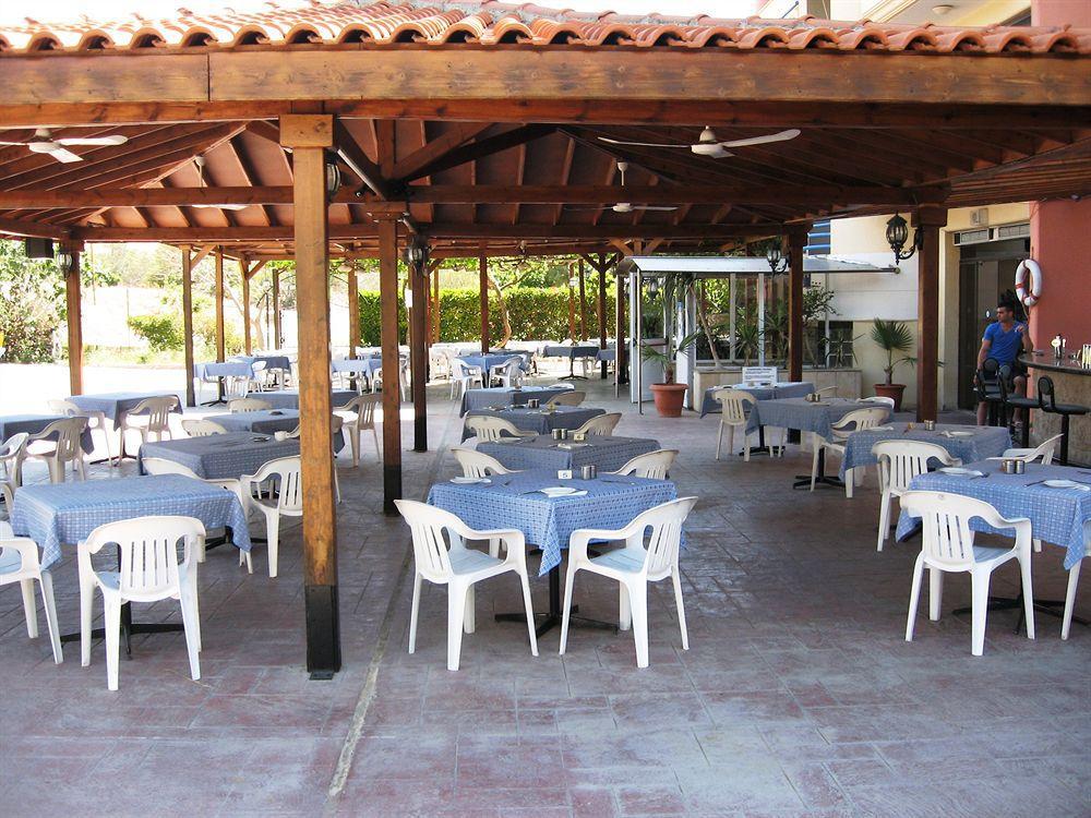Arsinoe Beach Hotel Limassol Extérieur photo