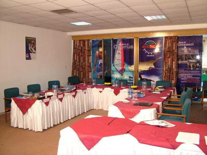 Arsinoe Beach Hotel Limassol Extérieur photo
